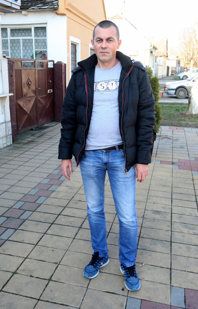 Mikijev prvi komšija Sale