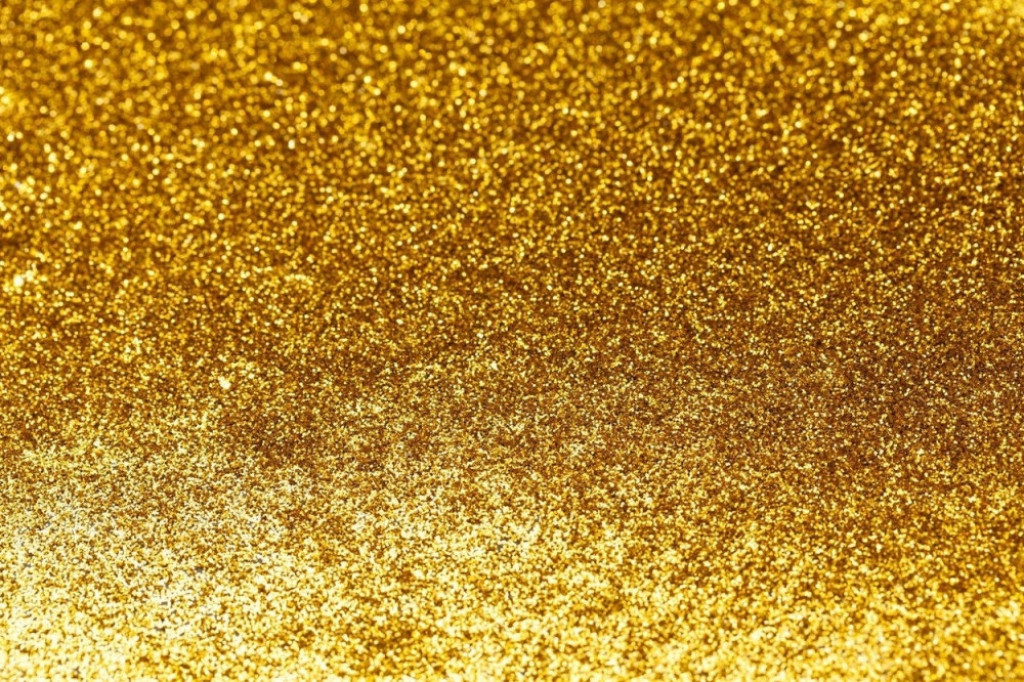 Zlatna ki&scaron;a blje&scaron;tavo, zlato sjajno blistavo