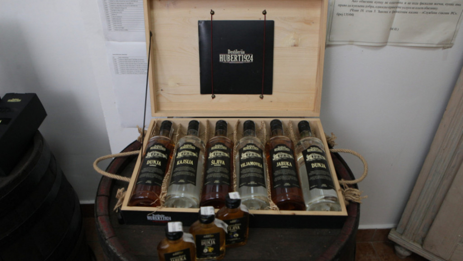 Mladen Krstajić, rakija