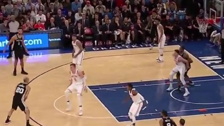 Manu Đinobili i nestvaran i neplaniran koš