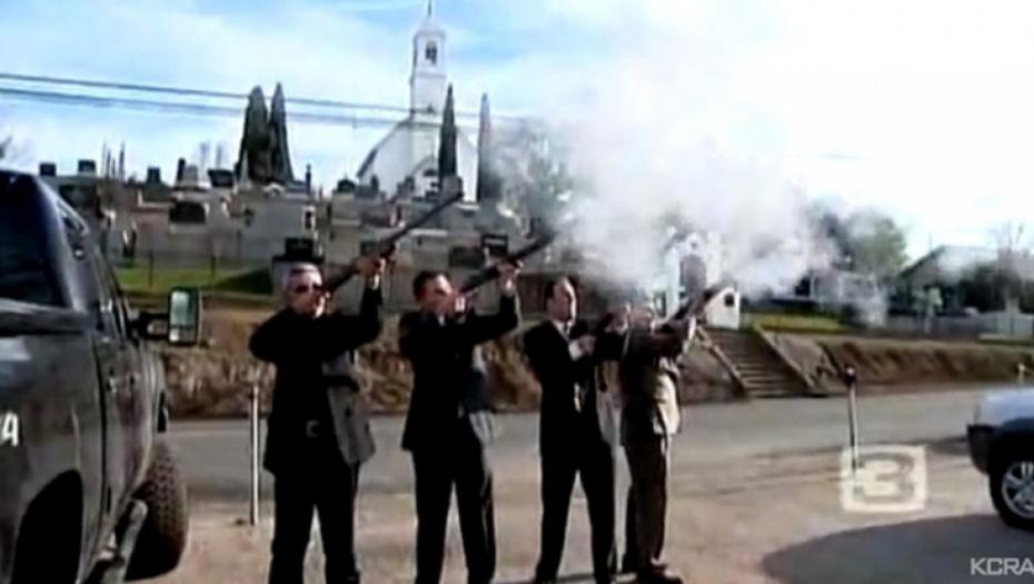 Srbi iz Kalifornije pucaju na Božić