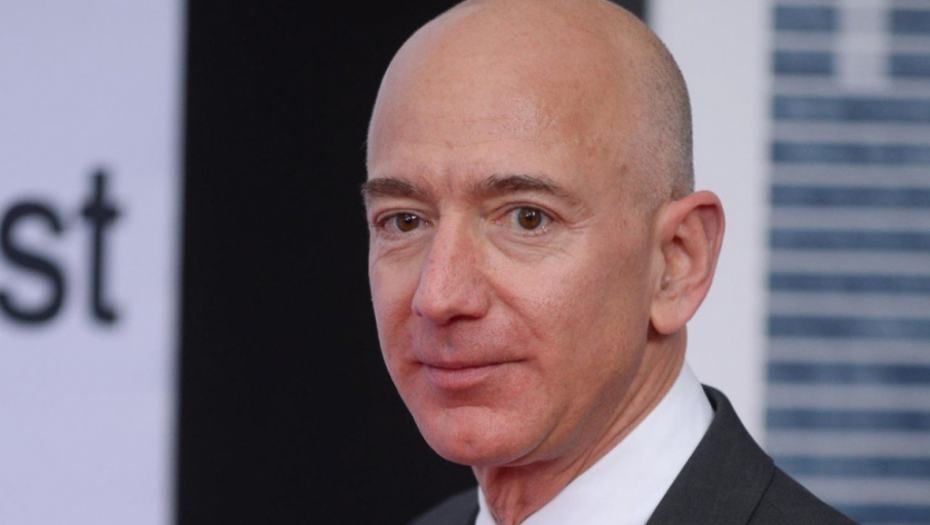 Džef Bezos
