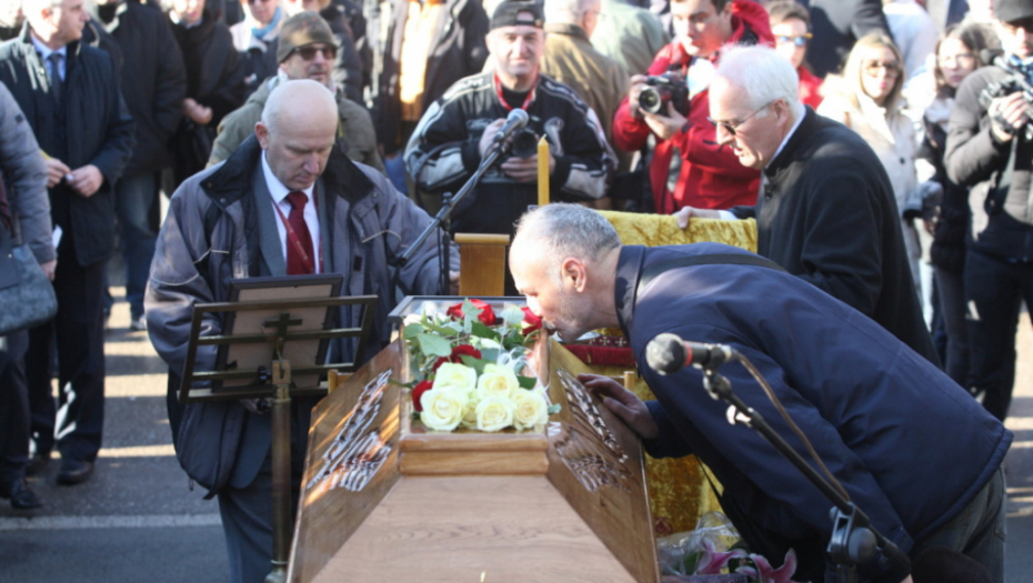 Sahrana Olivera Ivanovića