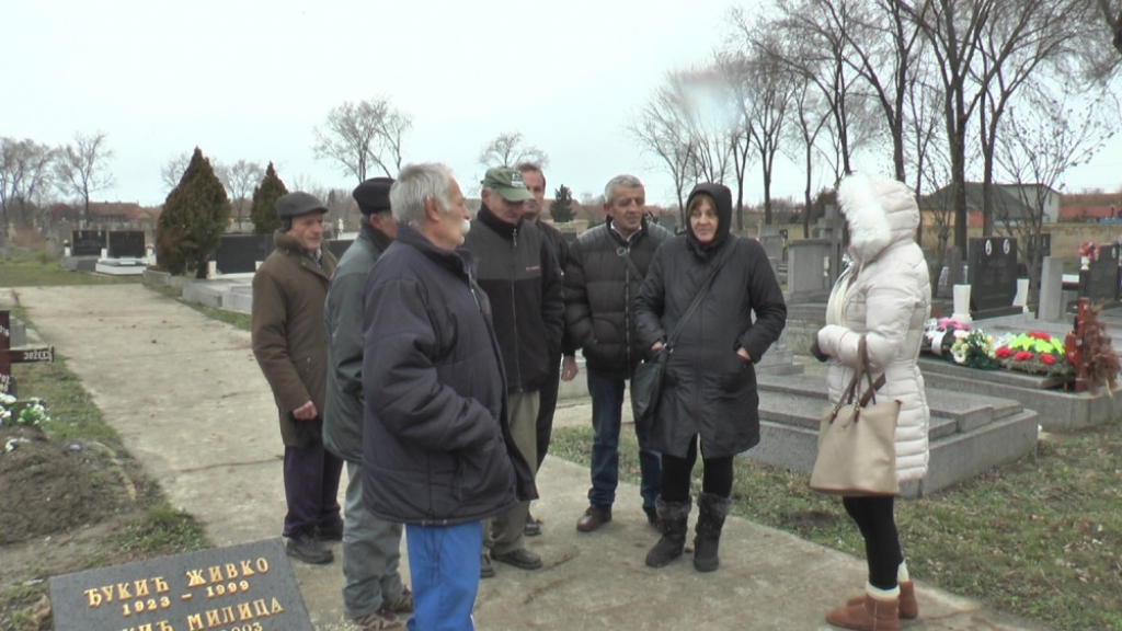 Maloletnici oskrnavili pravoslavno groblje 