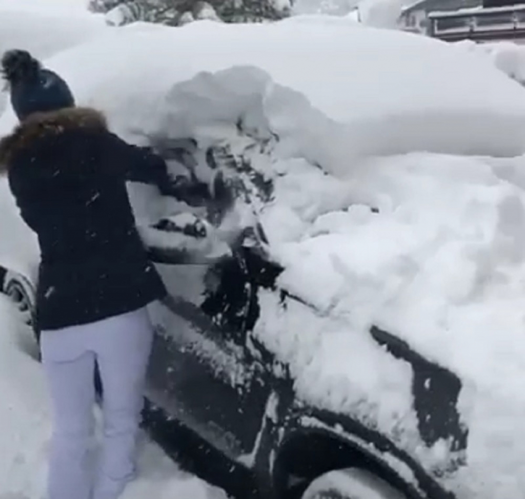 Sneg, oluja, mećava