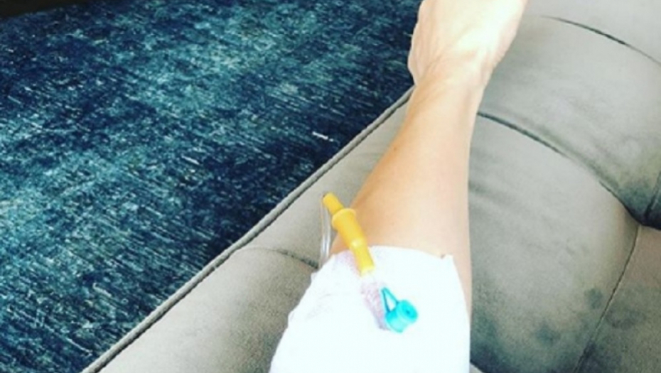 Emina Jahović na infuziji