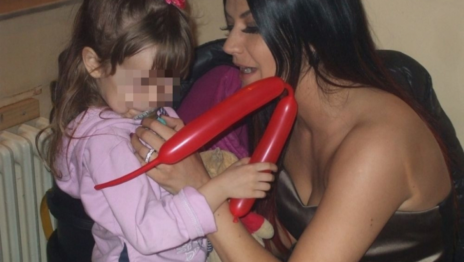 Mala Jana sa mamom Jelenom