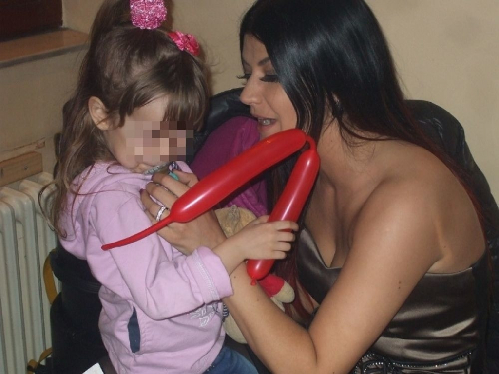 Mala Jana sa mamom Jelenom