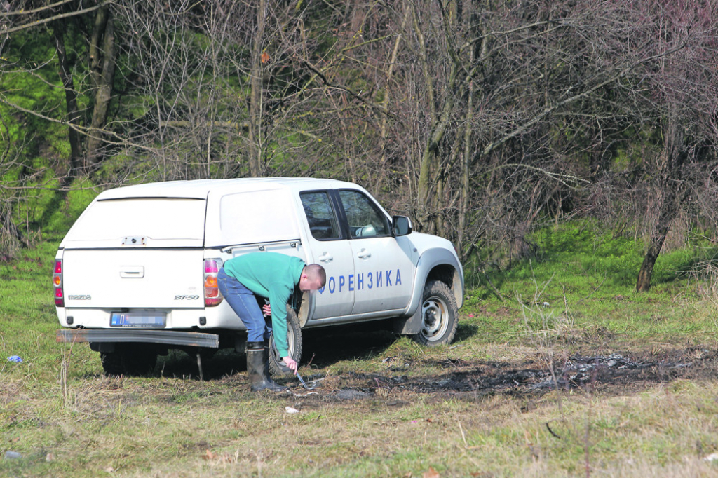 Mesto gde je spaljen audi