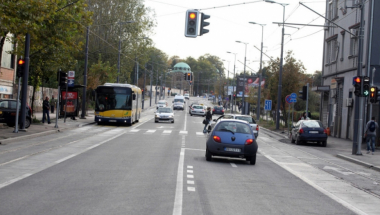 autobus GSP Beograd stanica automobili semafor 