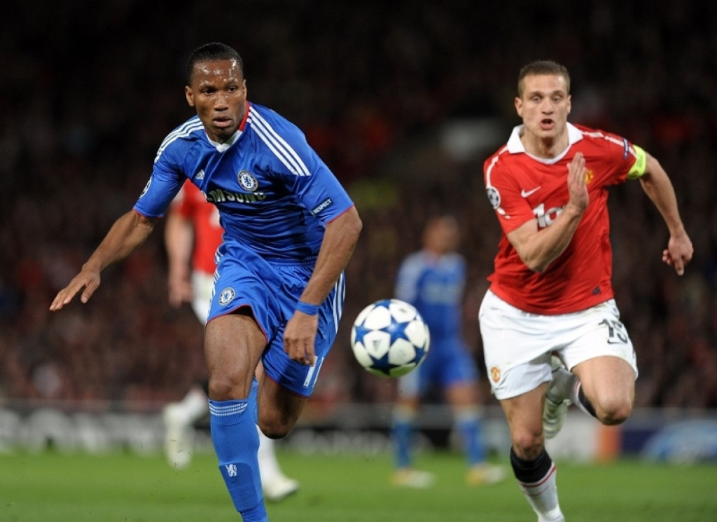 Vidić svojevremeno u duelu sa Drogbom