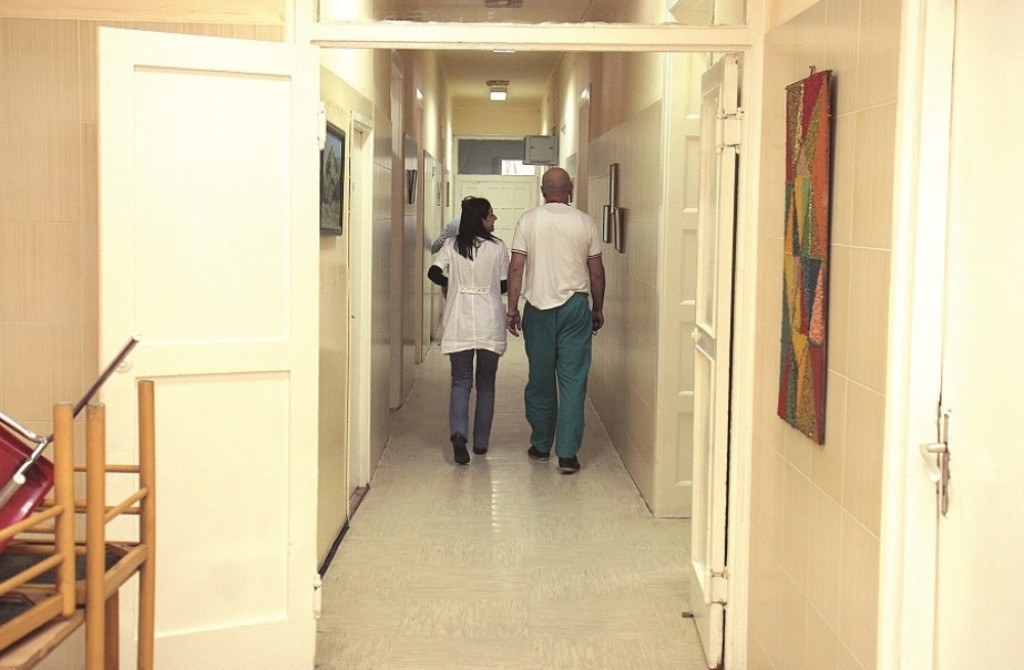 Bolnica Laza Lazarević