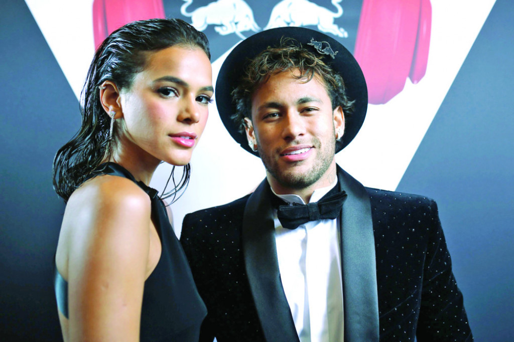 Nejmar s devojkom Brunom