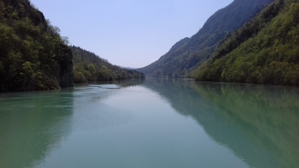 Kanjon Drine, reka