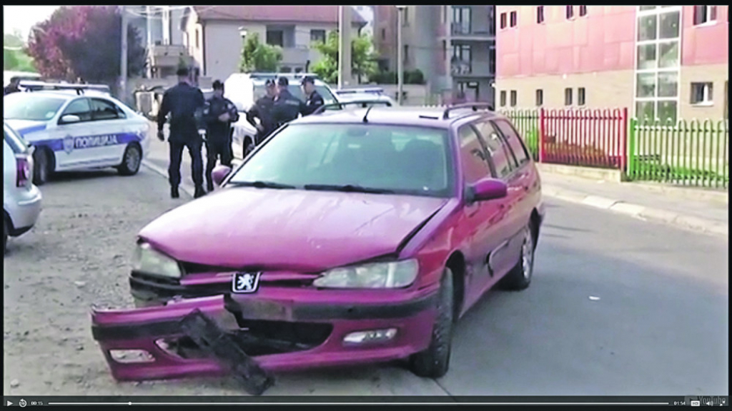  Automobil u kome je uhapšen Petrović