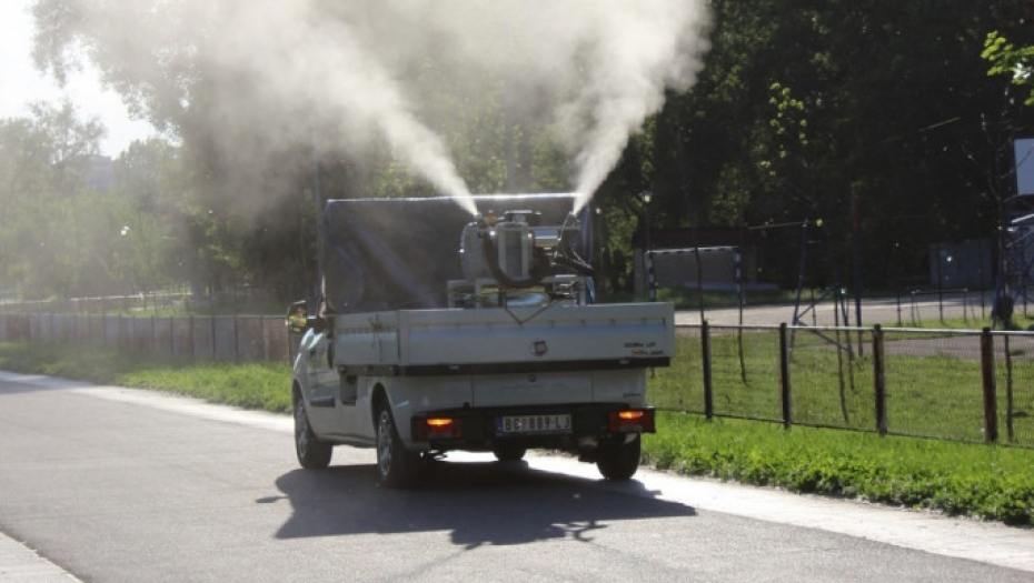 Zaprašivanje komarci