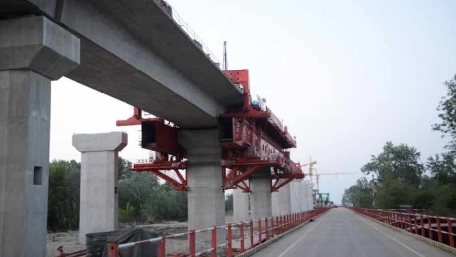 Gradnja mosta u Obrenovcu
