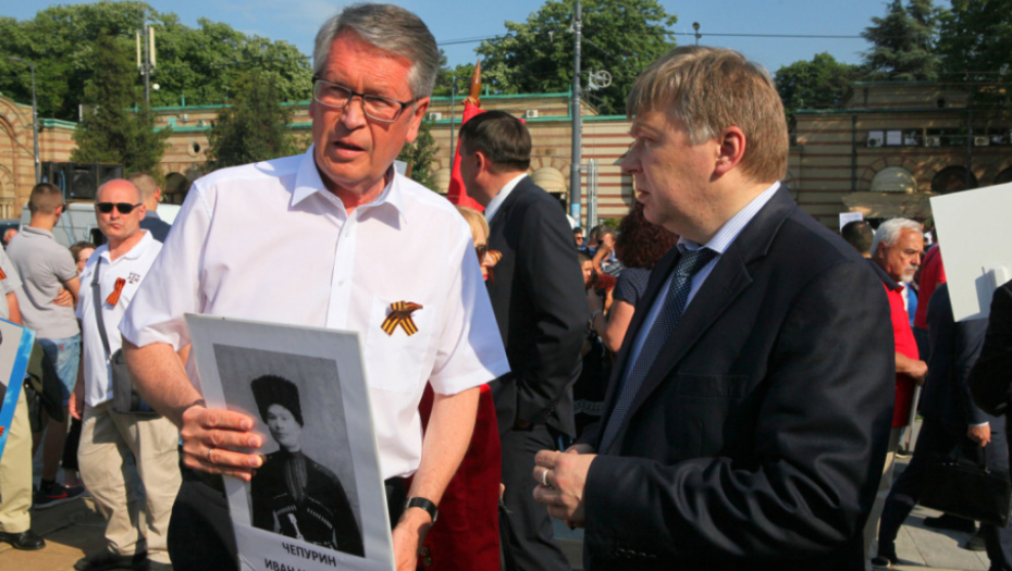 Besmrtni puk na ulicama Beograda