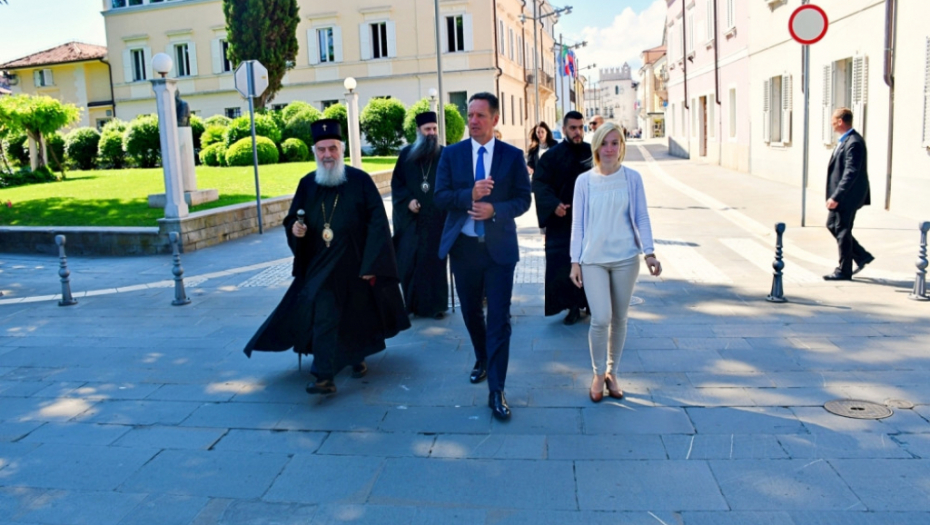 Patrijarh Irinej i Boris Popovič