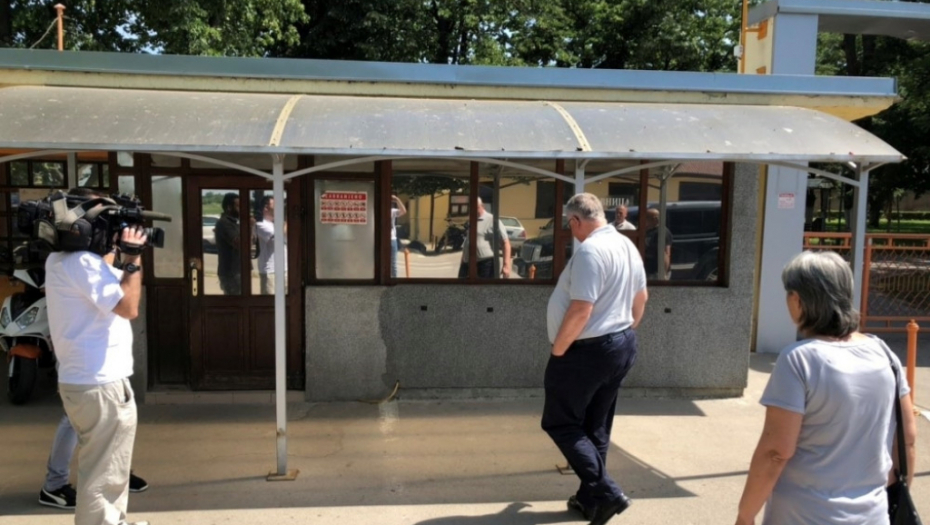 Šešelj krenuo kod Jovanovića