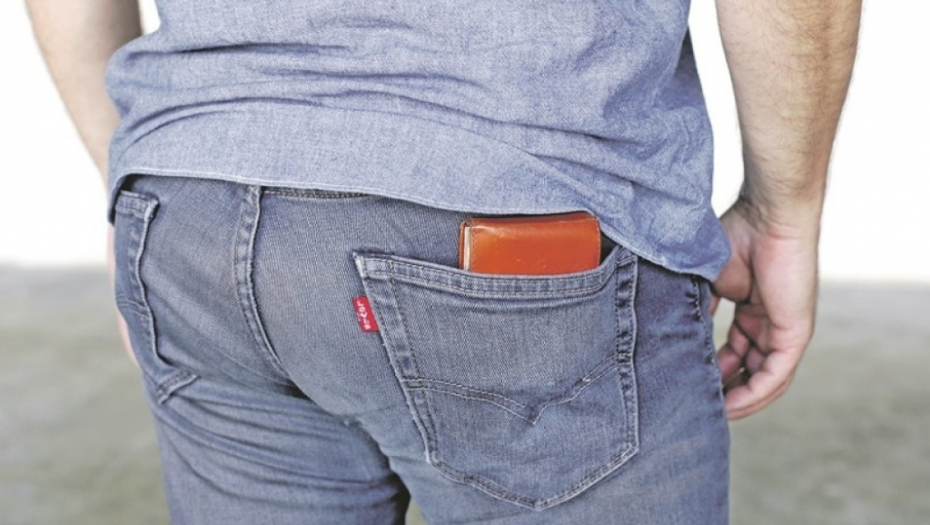 Novac i vrednosti držati u unutrašnjim džepovima