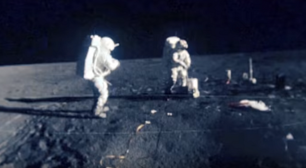 Apolo 11, mesec