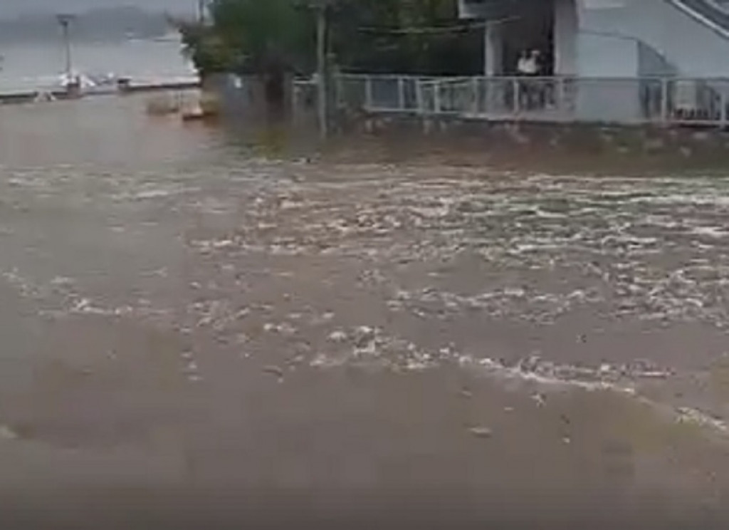 Poplave Grčka
