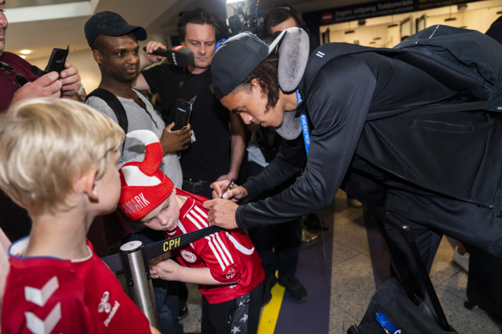 Danski fudbaleri nakon povratka sa Svetskog prvenstva
