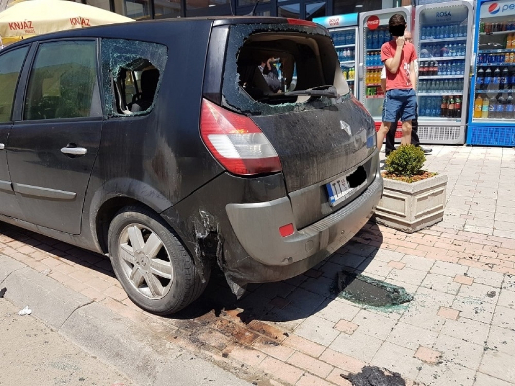 Zapaljen automobil zameniku komandira policije u Tutinu