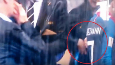 Uzela medalju za sebe