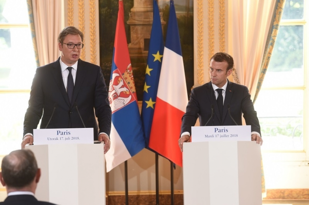 Aleksandar Vučić i Emanuel Makron