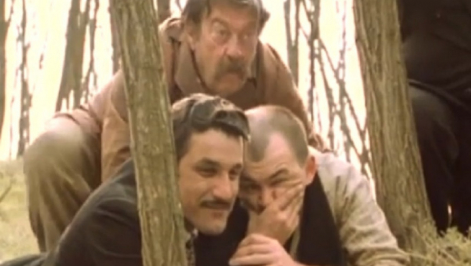 Scena iz filma Ko to tamo peva