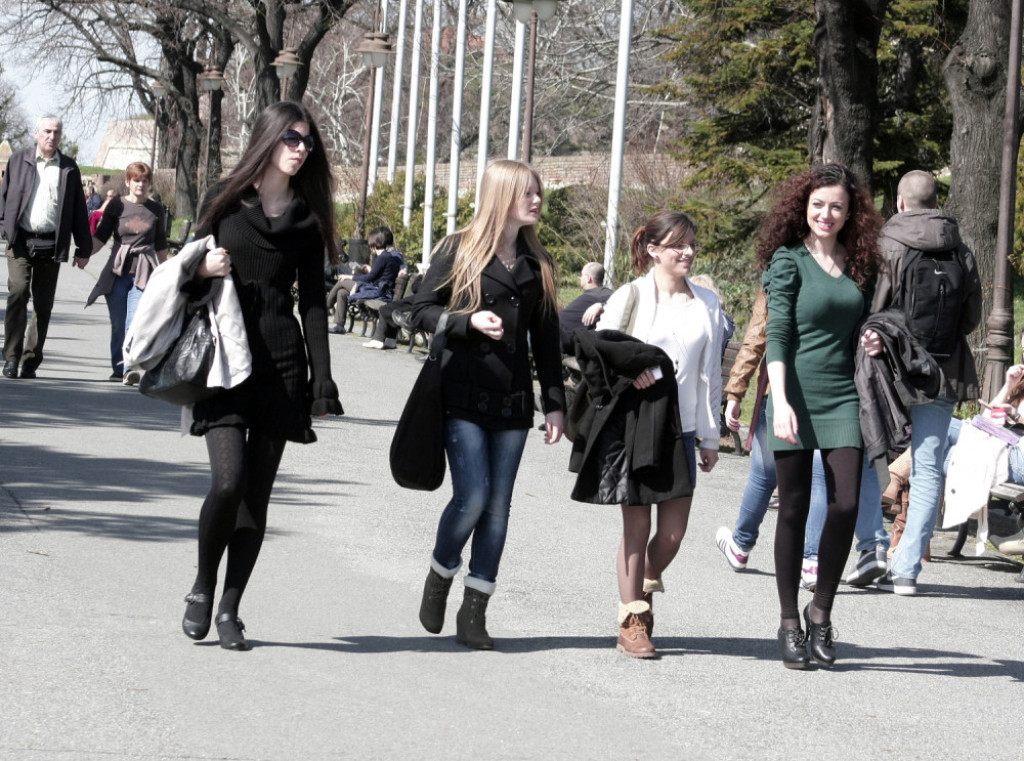 &Scaron;etnja, ljudi, Beograd