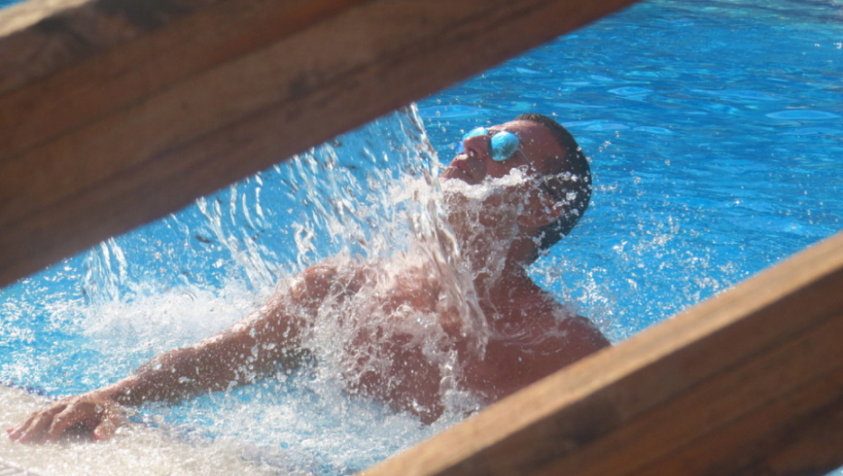 Đole, Vesna i Silvija Đogani 