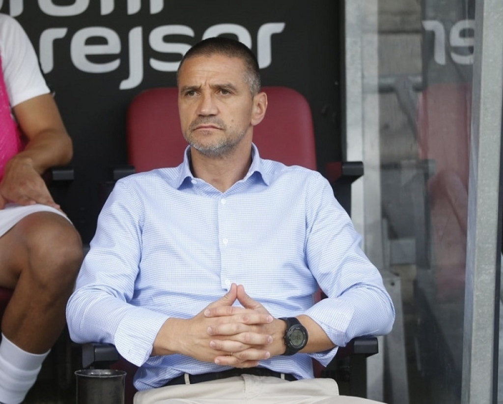 Bata Mirković na klupi Partizana u Danskoj