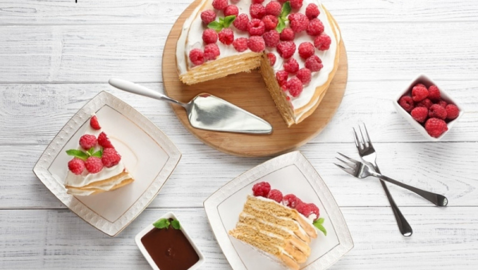 Kolač, torta, torta od malina, voćna torta, slatkiš, desert