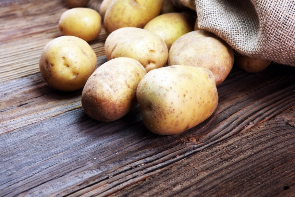 Krompir, povrće, ručak