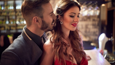 Muvanje, flert, par, ljubav, veza