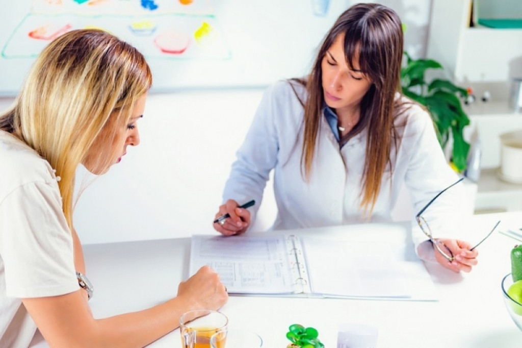 Doktor, Lekar, nutricionista, ishrana