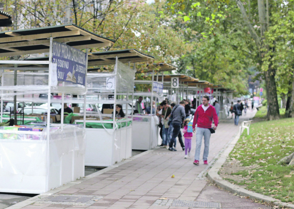 Bazar knjiga u Kosovskoj ulici