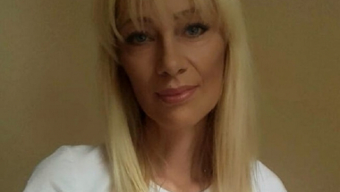 Podizali automobil da bi izvukli Sandru Dendu