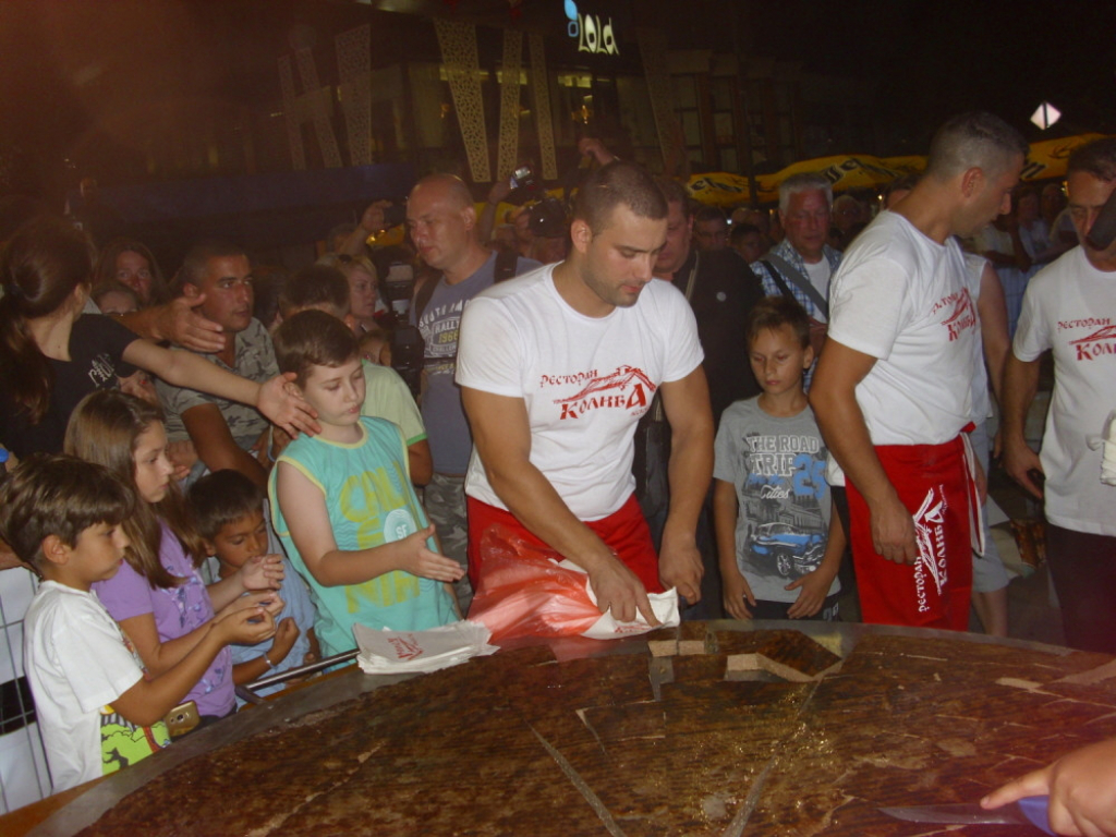 Leskovčani napravili pljeskavicu za Ginisa