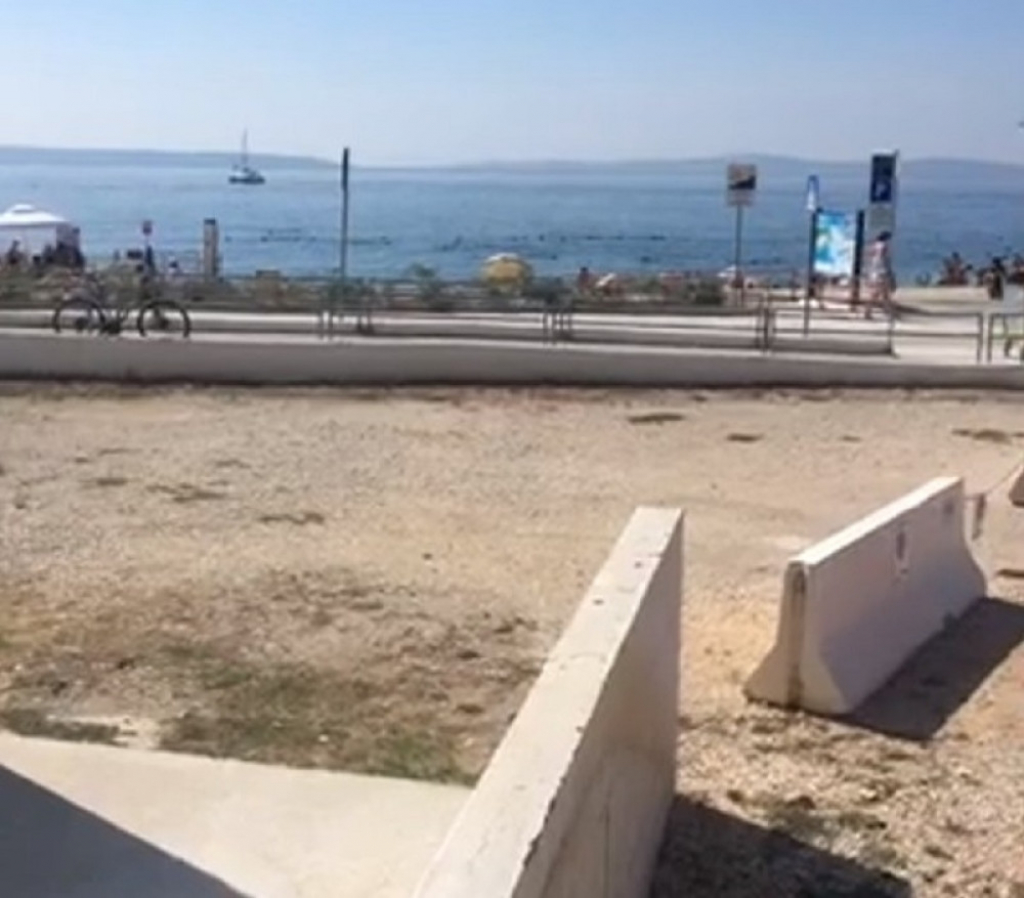 Starac preminuo na plaži u Splitu