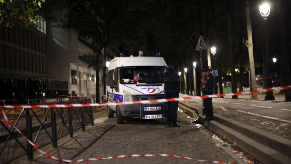 Napad Pariz policija