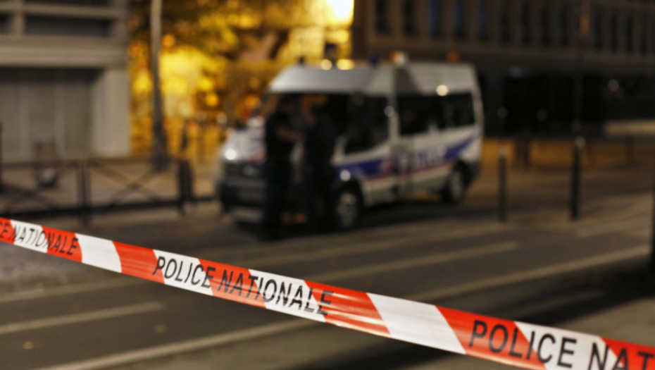 Napad Pariz policija