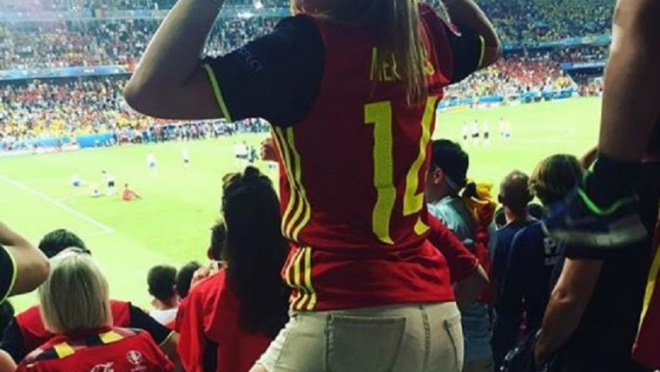 Ket Kerkhofs, devojka fudbalera Napolija Drisa Martensa