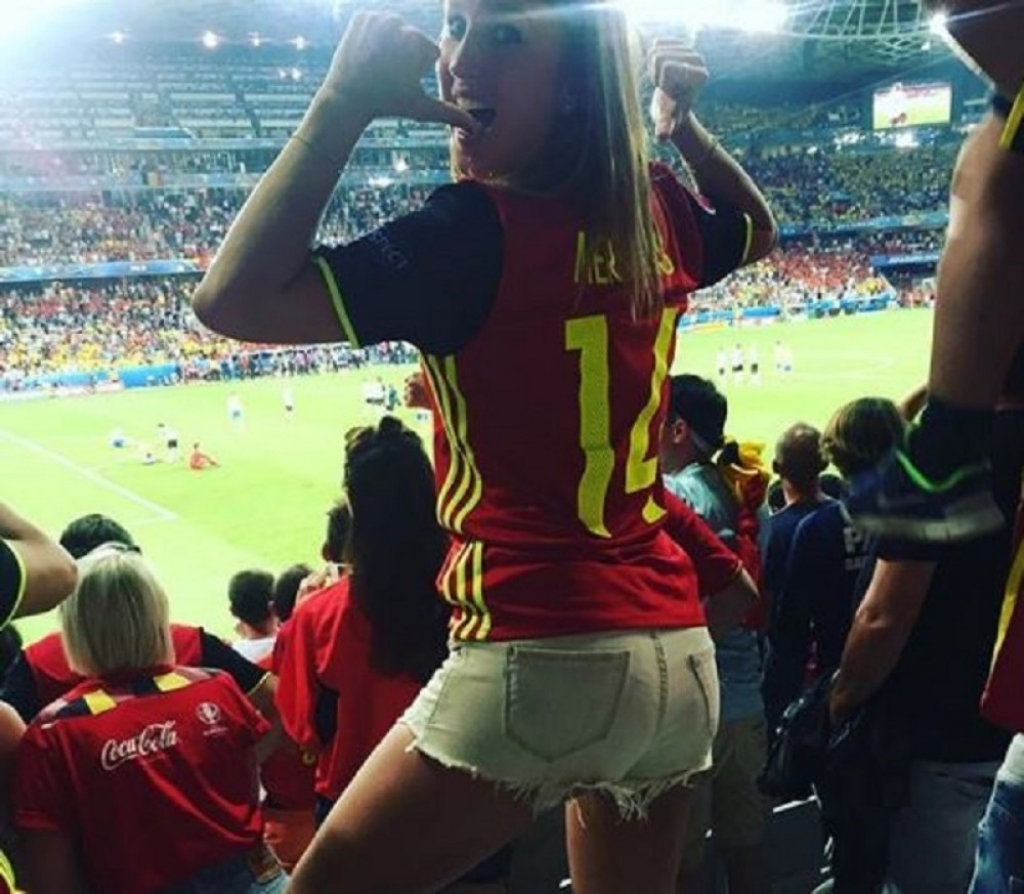 Ket Kerkhofs, devojka fudbalera Napolija Drisa Martensa