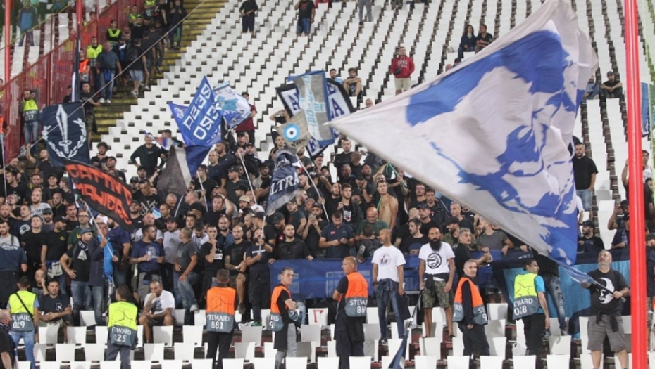 Navijači Napolija na stadionu Crvene zvezde