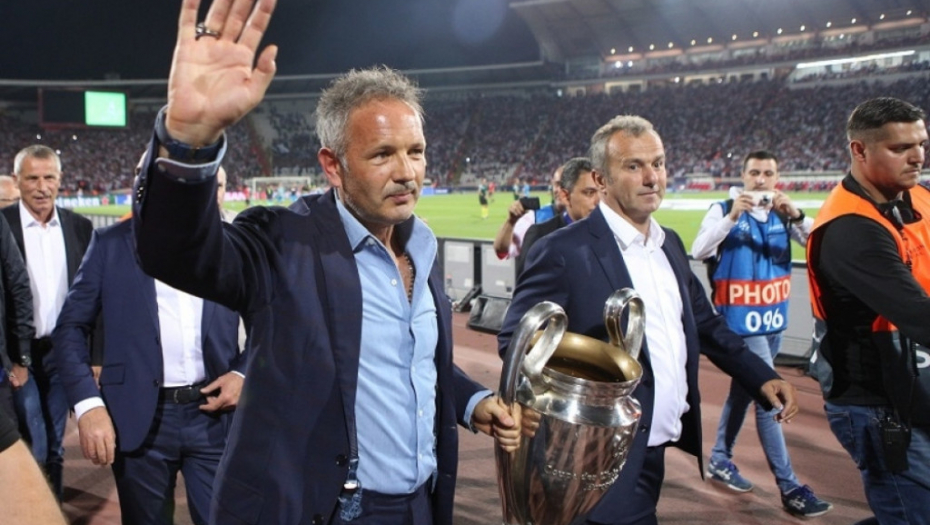 Siniša Mihajlović i Dejan savićević sa peharom Kupa šampiona