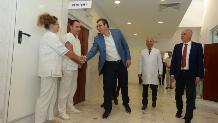 Aleksandar Vučić, Tiršova, bolnica